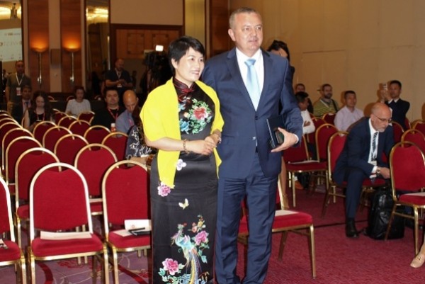 Jiang Yu met with Croatian Minister of Economy Horvat